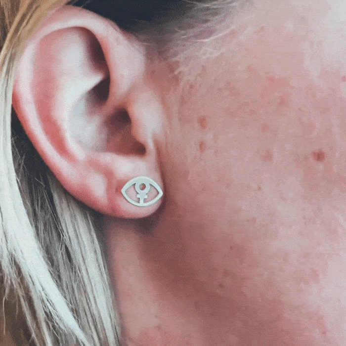 Feministöga stud örhänge