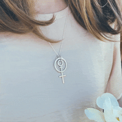 Stort mammahängsmycke i silver