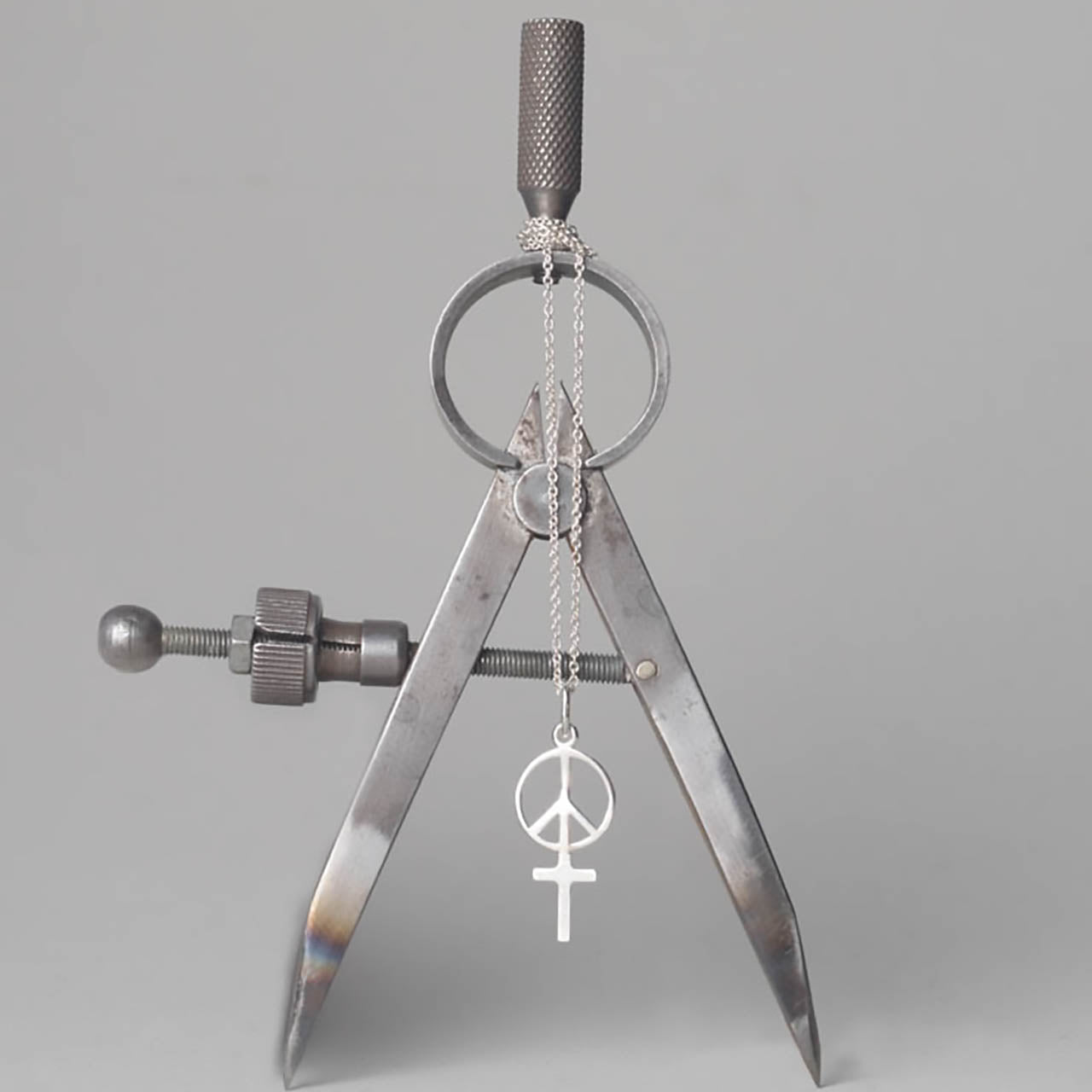 Alva Feministhänge - Feministsmeden