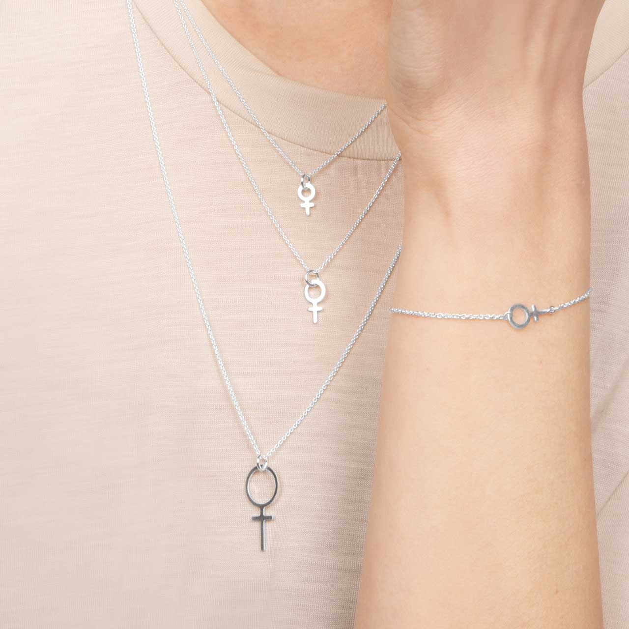 Emma Feministhänge - Feministsmeden