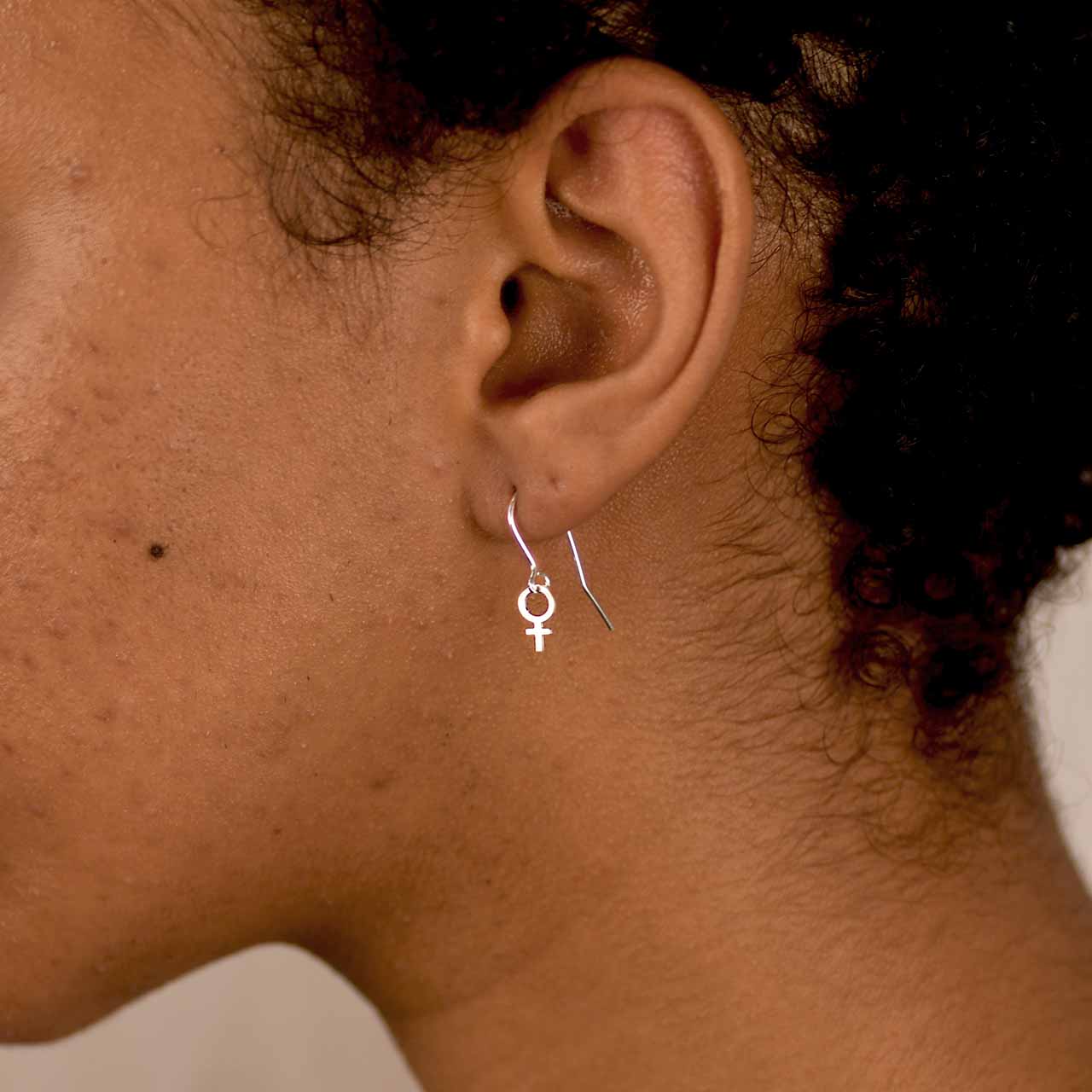 Emma Krokörhängen - Feministsmeden