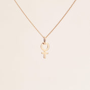 Fatima Litet Hänge 18k Guld - Feministsmeden