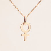 Fatima Litet Hänge 18k Guld - Feministsmeden