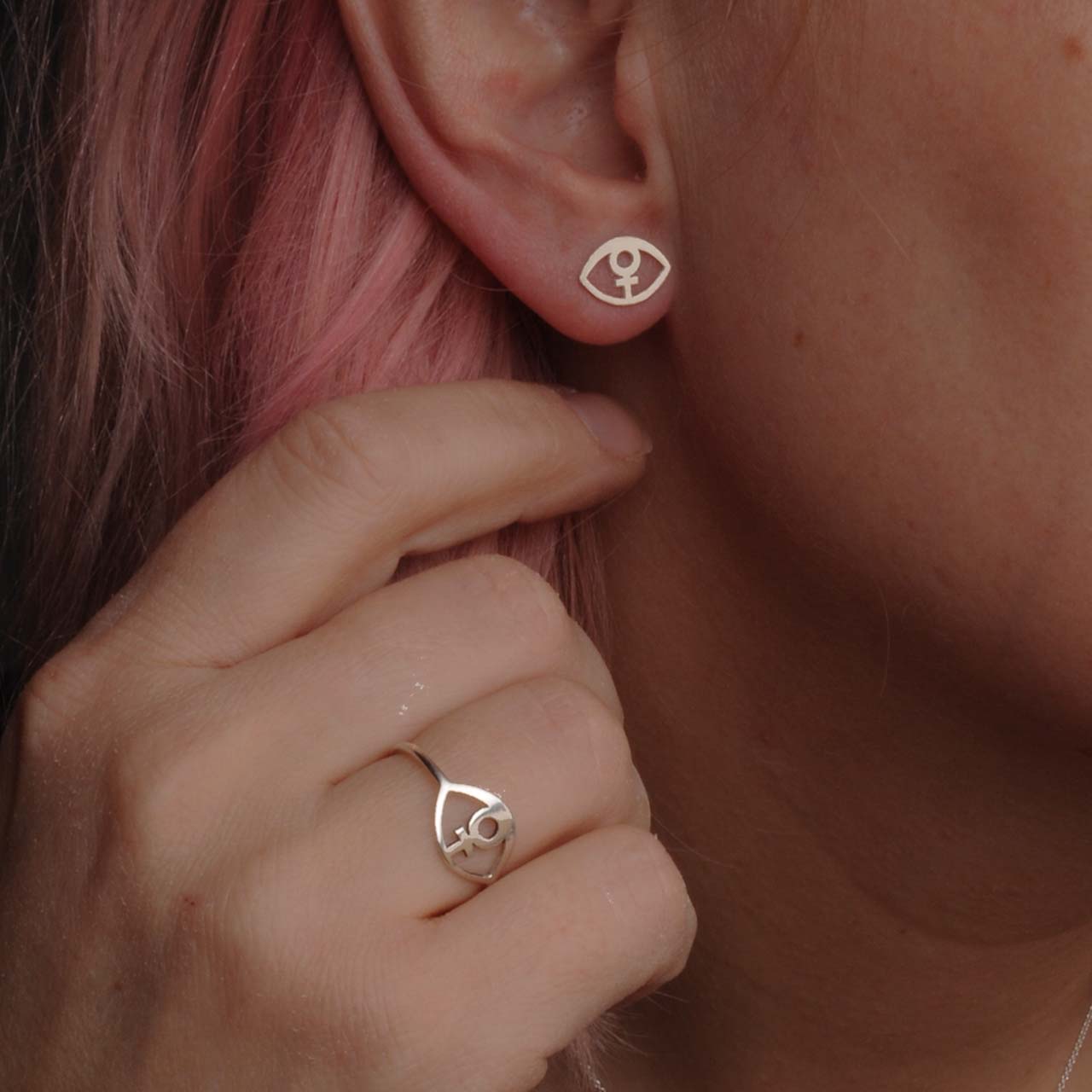 Feministögon - Feministsmeden