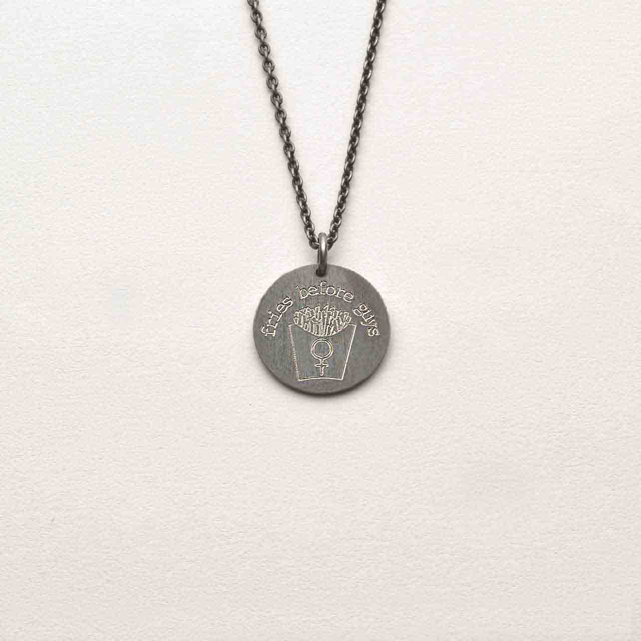 Fries Before Guys Svartoxiderad - Feministsmeden