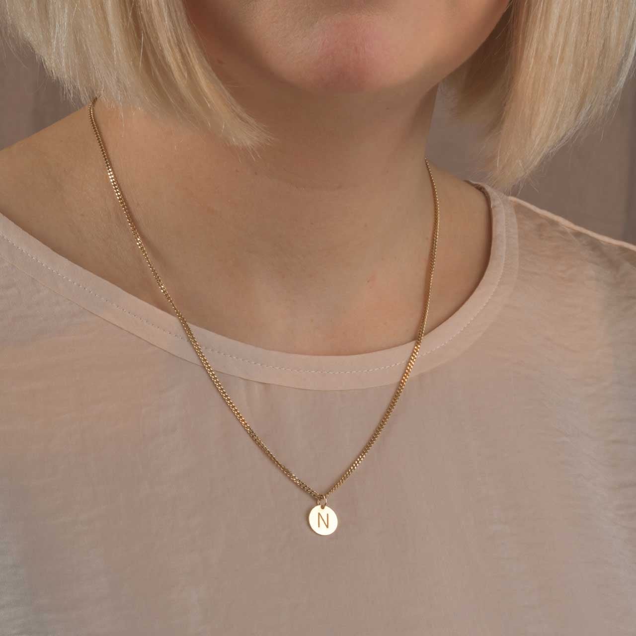 Graverat Personligt Litet Hänge 18k - Feministsmeden