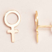 Harriet Feministörhängen 18k guld - Feministsmeden