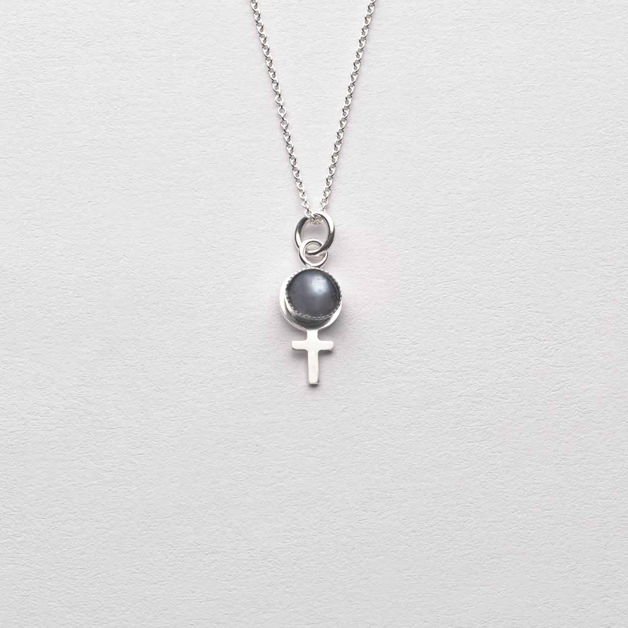 Hematit Feministsmycke - Feministsmeden