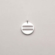 Hertha Hängsmycke - Feministsmeden