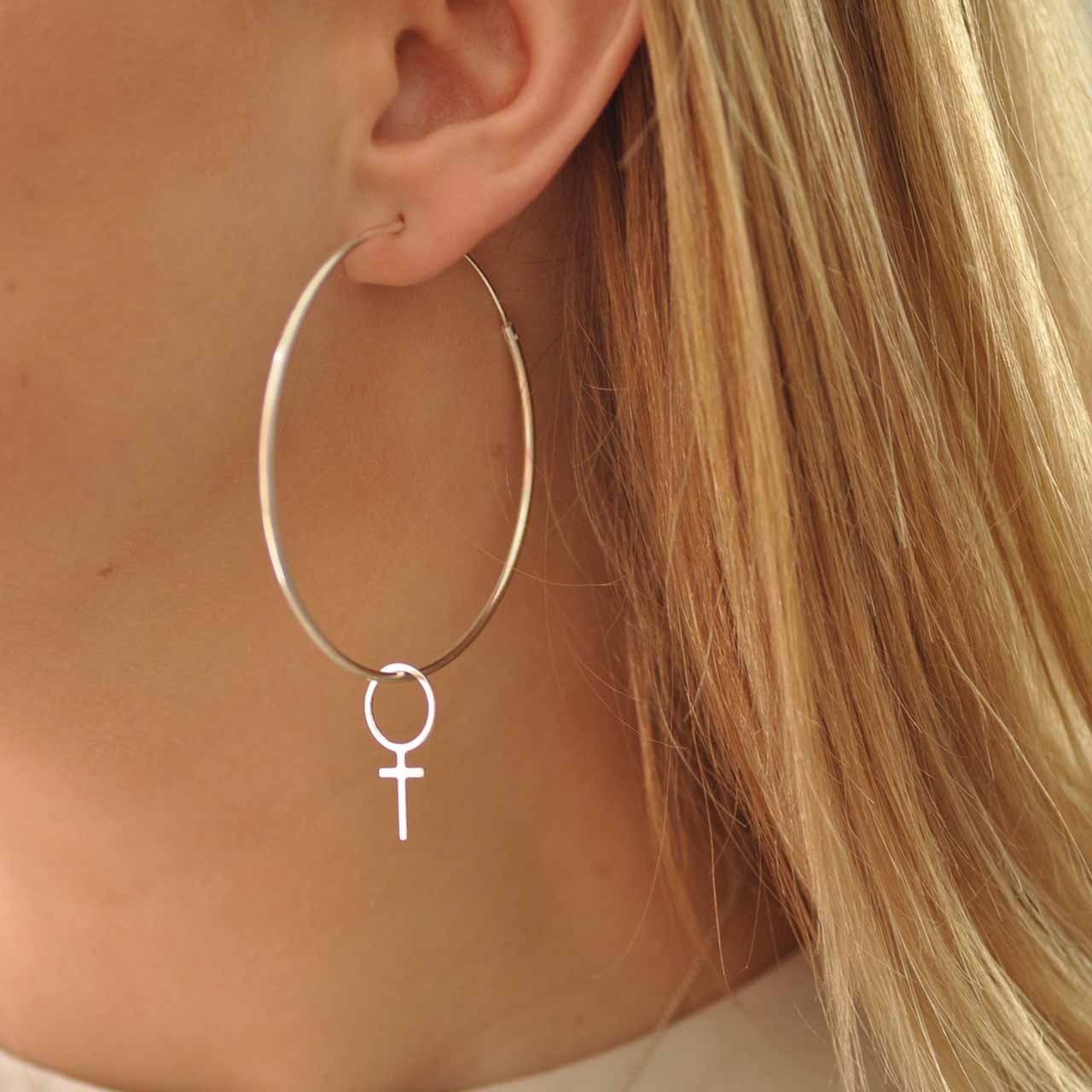 Hoop Feminist 60mm ø - Feministsmeden