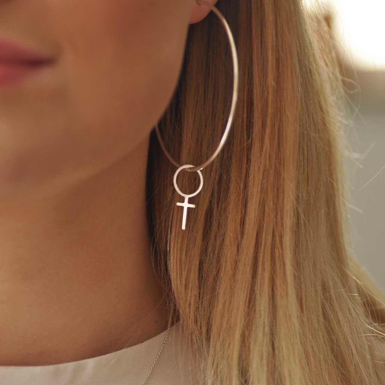 Hoop Feminist 60mm ø - Feministsmeden