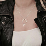 Josephine Hamrat Feministhänge - Feministsmeden