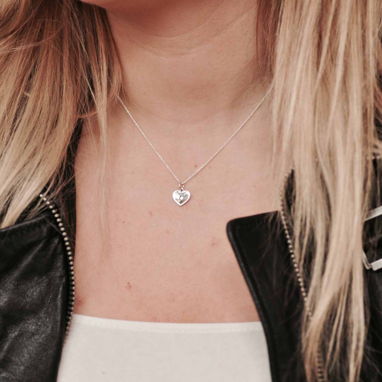 Kärleksfeminist - Feministsmeden