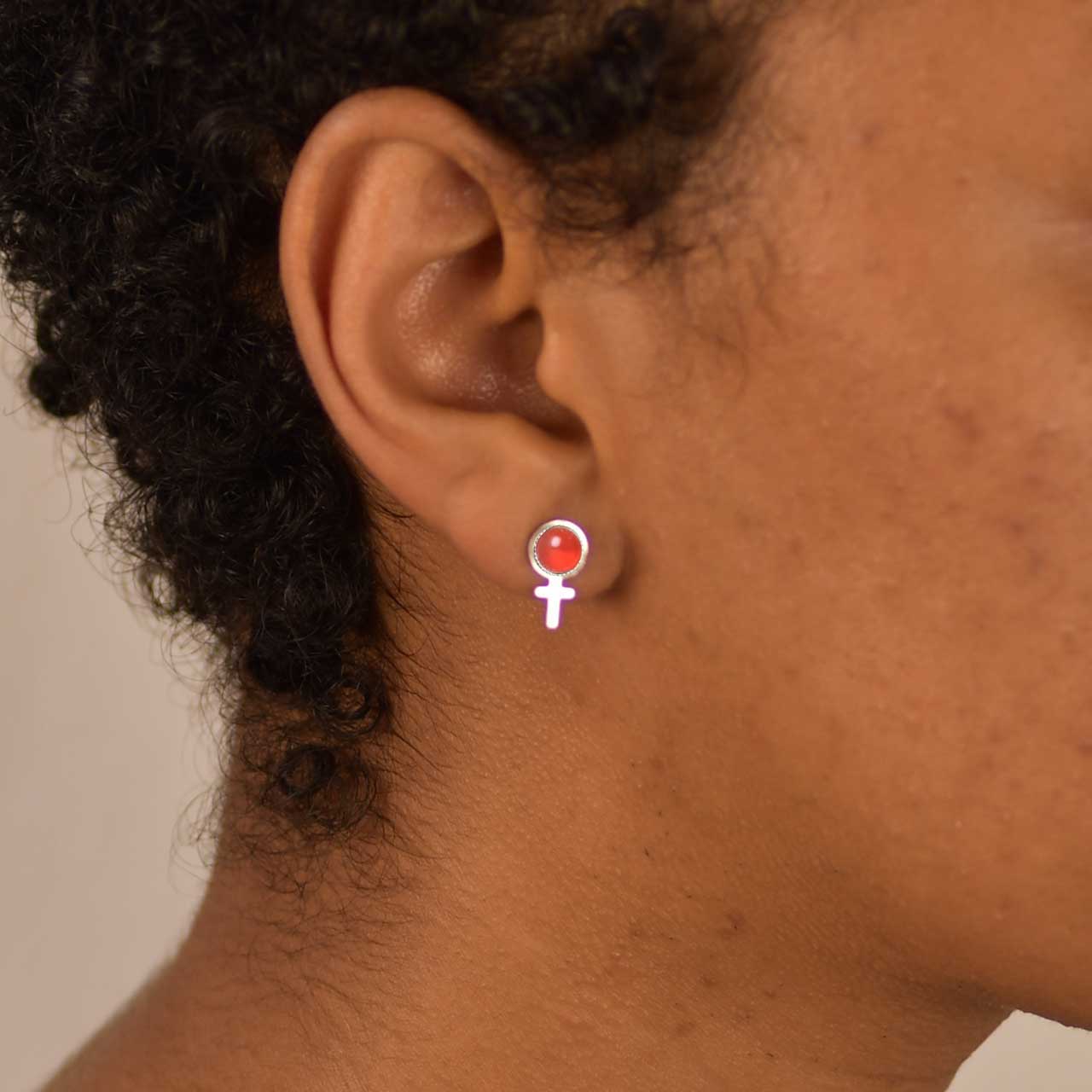 Karneol Susan B Studs - Feministsmeden