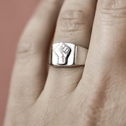 Klackring Robin - Feministsmeden