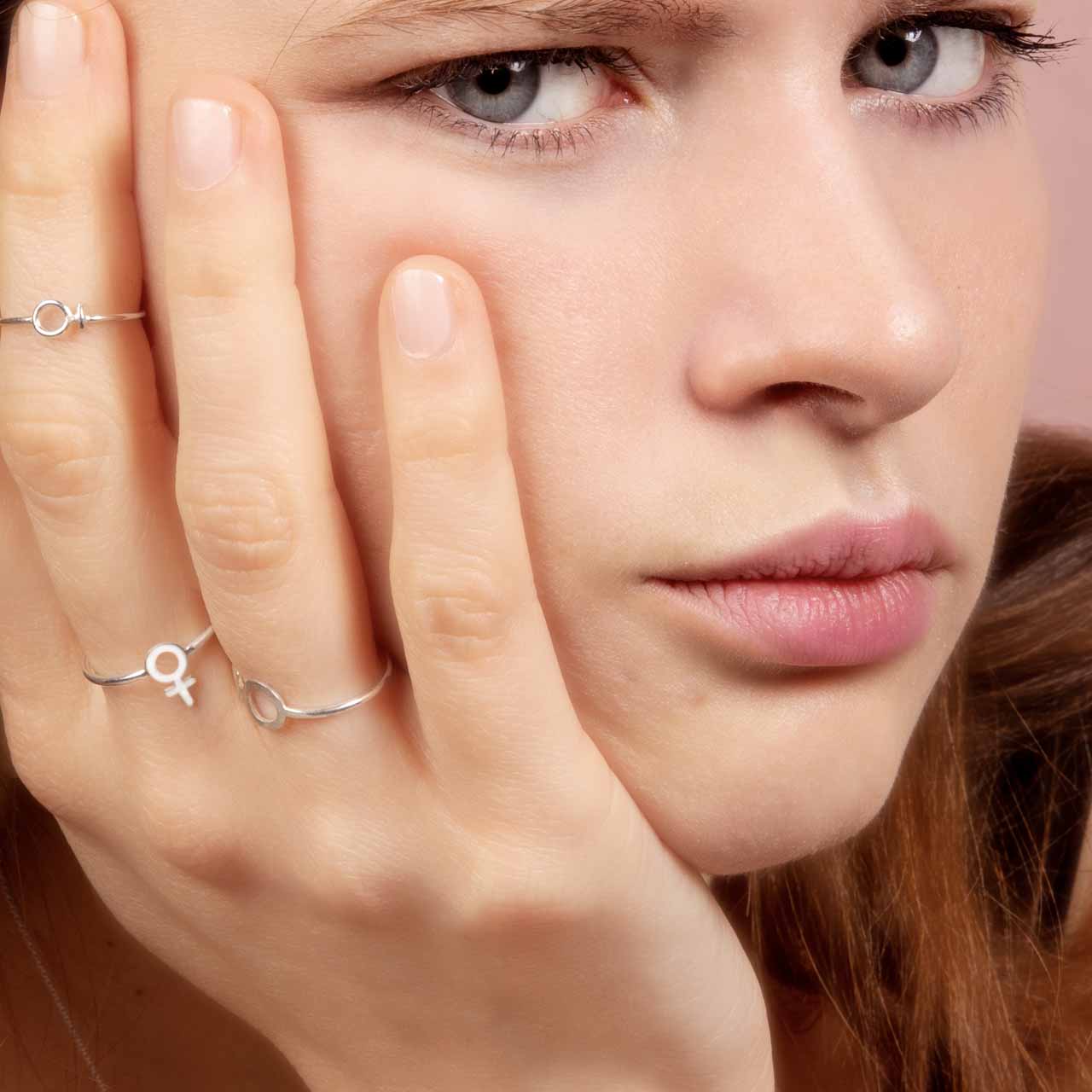 Lilian Ring blank - Feministsmeden