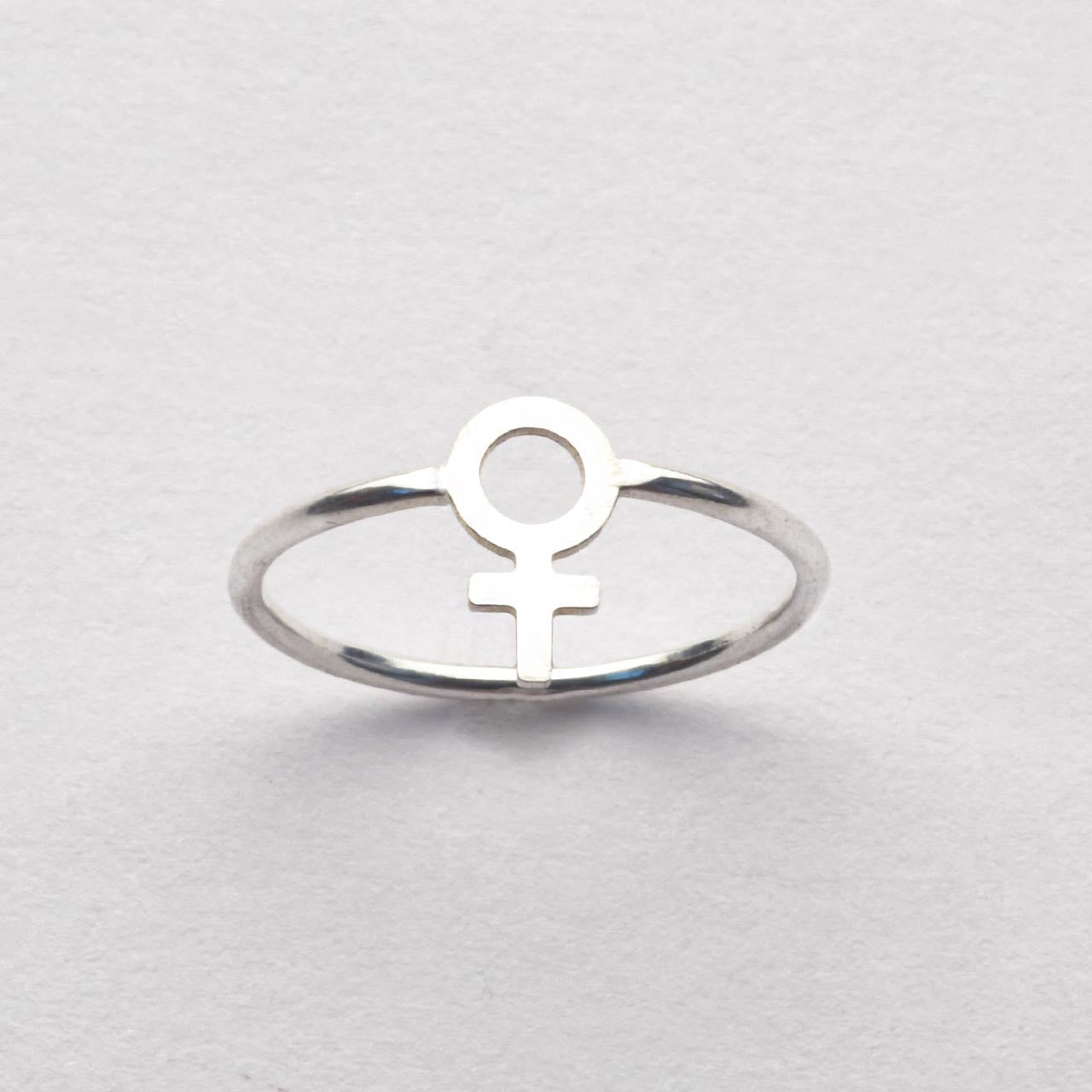 Lilian Ring blank - Feministsmeden