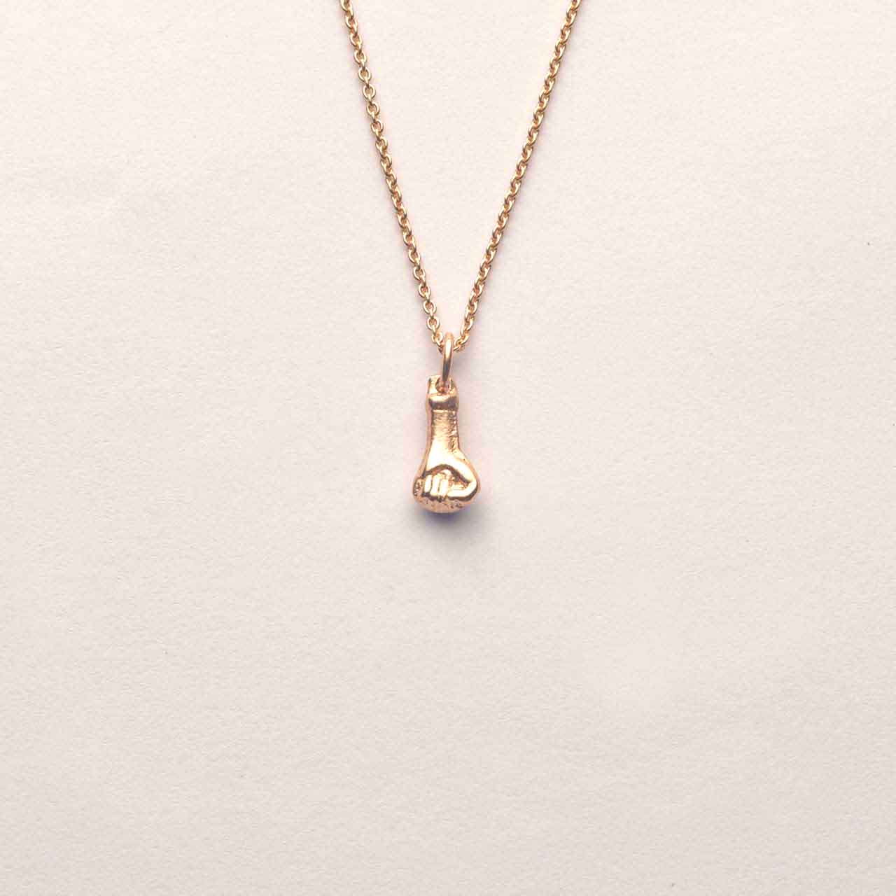 Matriarkat Hänge 18k - Feministsmeden