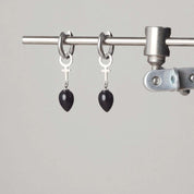 Onyx Hoop Örhängen - Feministsmeden