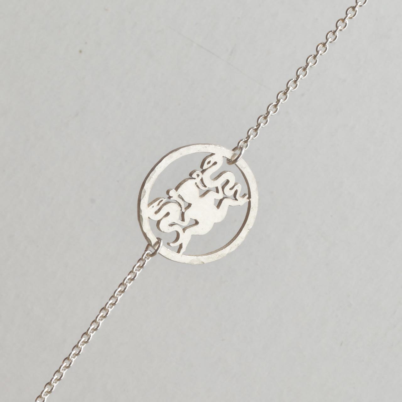 ORMKVINNAN ARMBAND - Feministsmeden