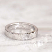 RÅKANT SILVERRING - Feministsmeden