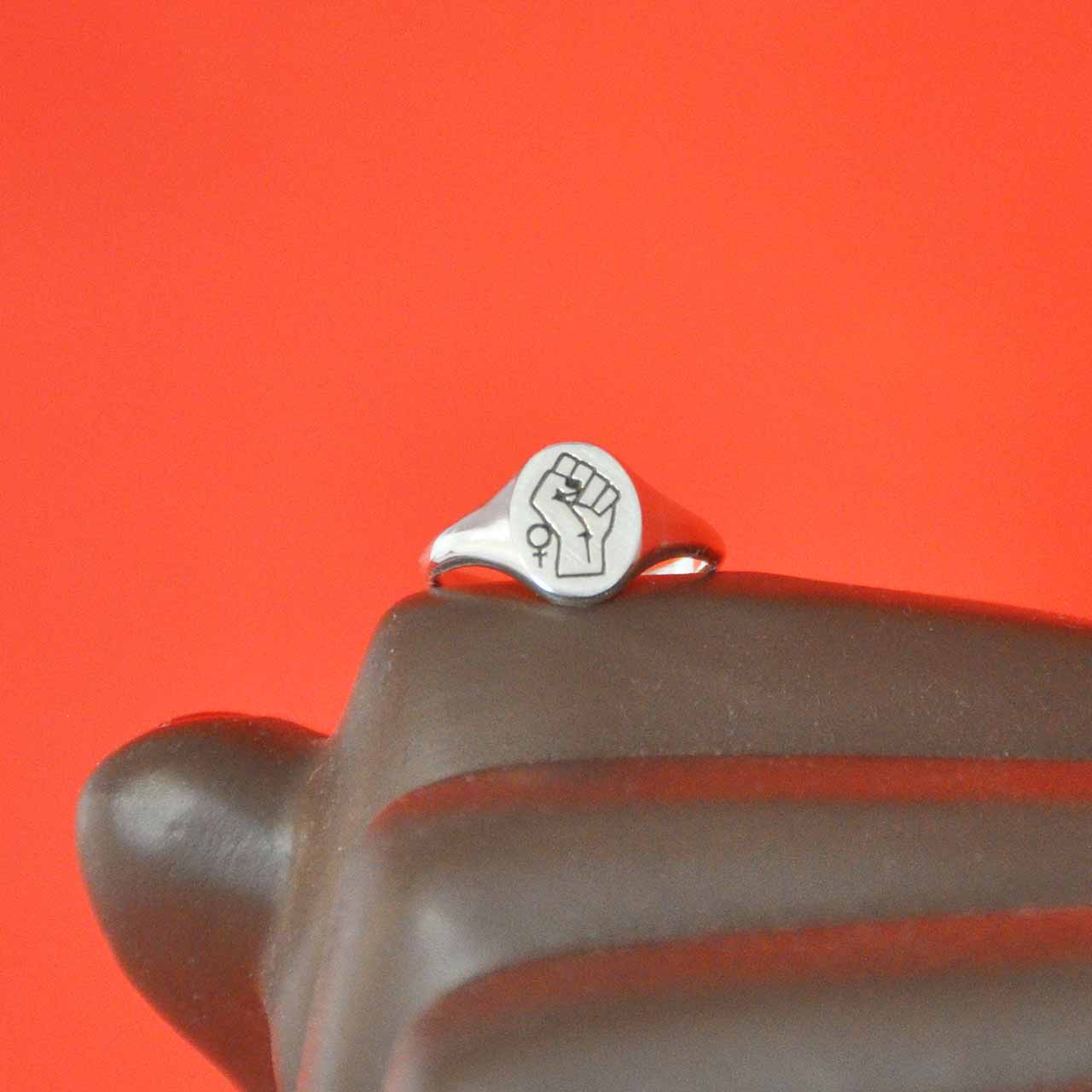 Rebell Klackring - Feministsmeden