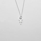 Virginia Feministhänge hamrat