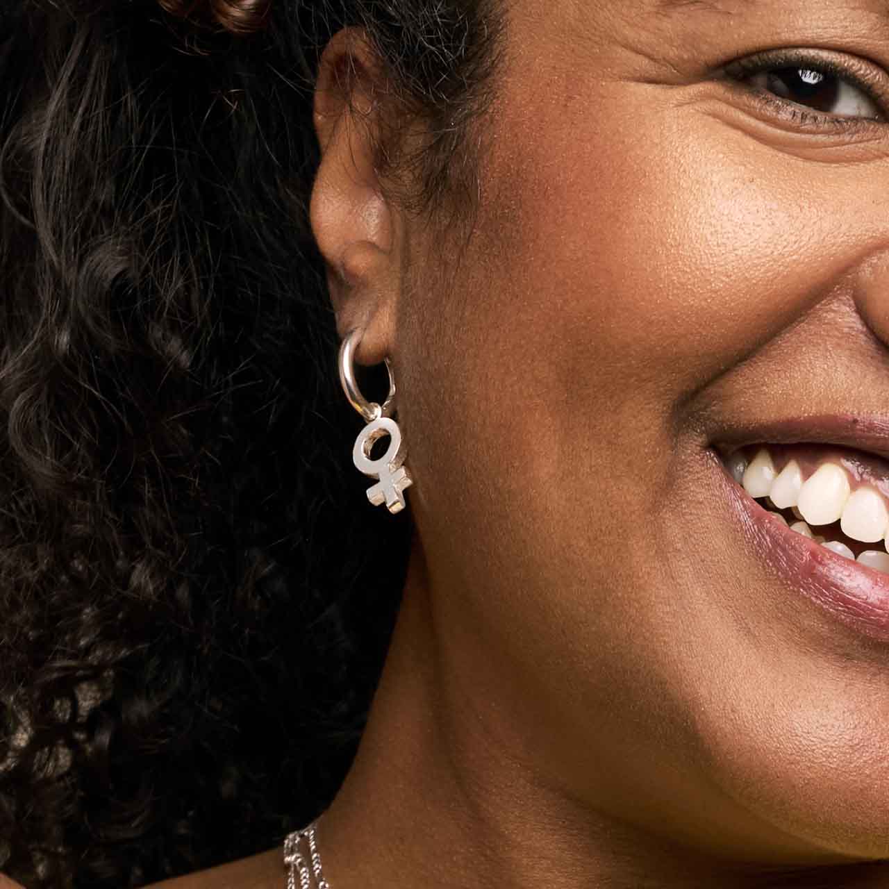 Zofia Feministörhängen - Feministsmeden